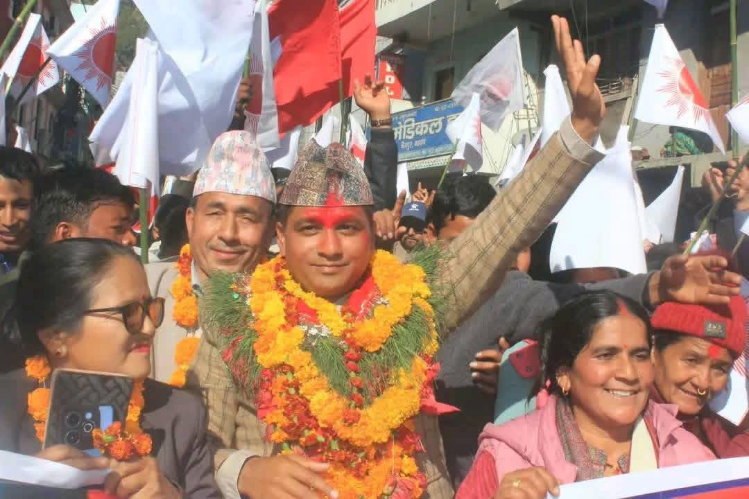 घरदैलो अभियान प्रभावकारी बन्दै, बझाङमा ऐन महरसँग जनताको भरोसाको यात्रा