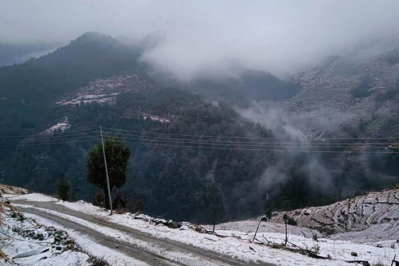 आजको मौसम: पश्चिमी वायुको प्रभाव, कोशी प्रदेशमा वर्षा र हिमपातको सम्भावना