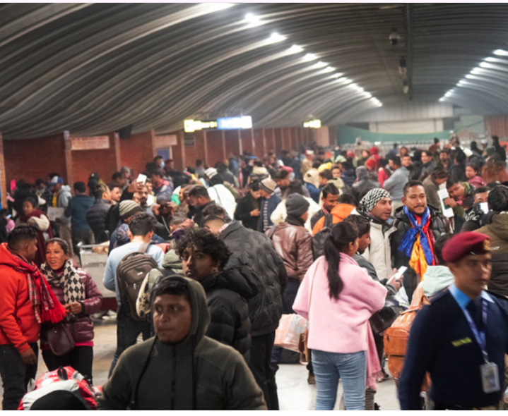 सन् २०२५ मा नेपालबाट १५ लाख २३ हजार नेपाली विदेशिए
