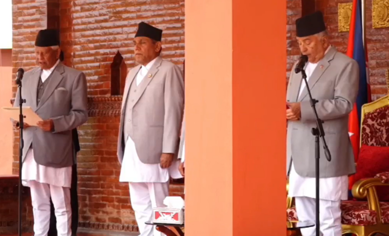 सांसद अर्जुननरसिंह केसीले लिए राष्ट्रपतिबाट शपथ