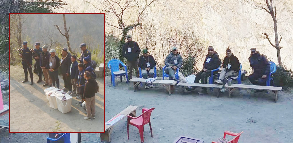 दार्चुलाका दुई मतदान केन्द्रमा सबै स्थानीयको बहिष्कार, रित्तो पेटिकासहित फर्किए कर्मचारी