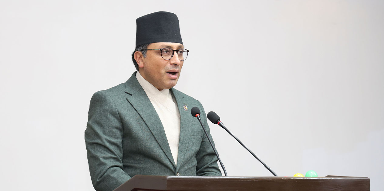 अर्थमन्त्री डा.वाग्लेले राष्ट्रिय सभामा सम्बोधन गर्दै, नीति तथा कार्यक्रम र विनियोजन विधेयकका प्रस्ताव पेस हुने