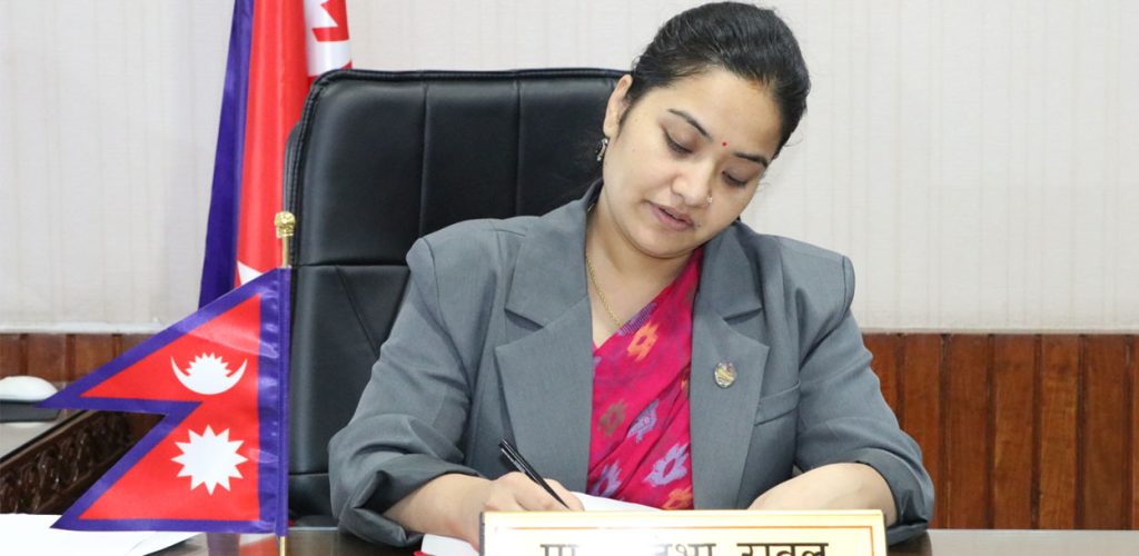 संघीय निजामती ऐनमा सरकारको बलियो पकड, ३६ विषय नियमावलीबाटै सञ्चालन हुने