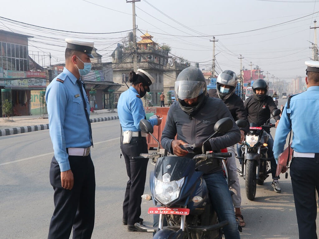 २४ घण्टामा ट्राफिक कारबाहीमा पाँच लाख ११ हजार राजस्व संकलन