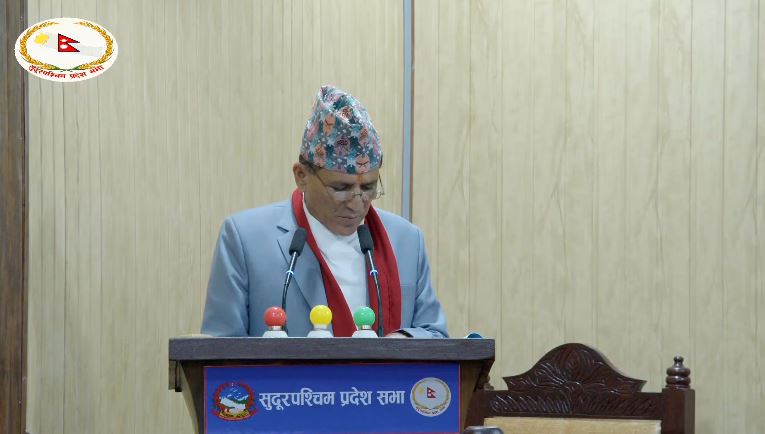 प्रतिपक्षीको बहिष्कारबीच मध्यरातमा सुदूरपश्चिमको बजेट सार्वजनिक, ३७ अर्ब ७० करोडको आकार