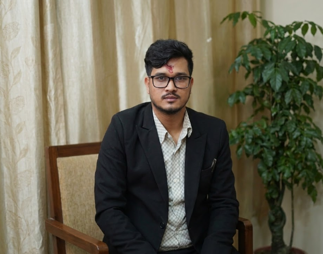 ‘अरूसँग तुलना होइन, आफ्नै क्षमतासँग प्रतिस्पर्धा गर्नुस्’ : इन्द्र रोकाया