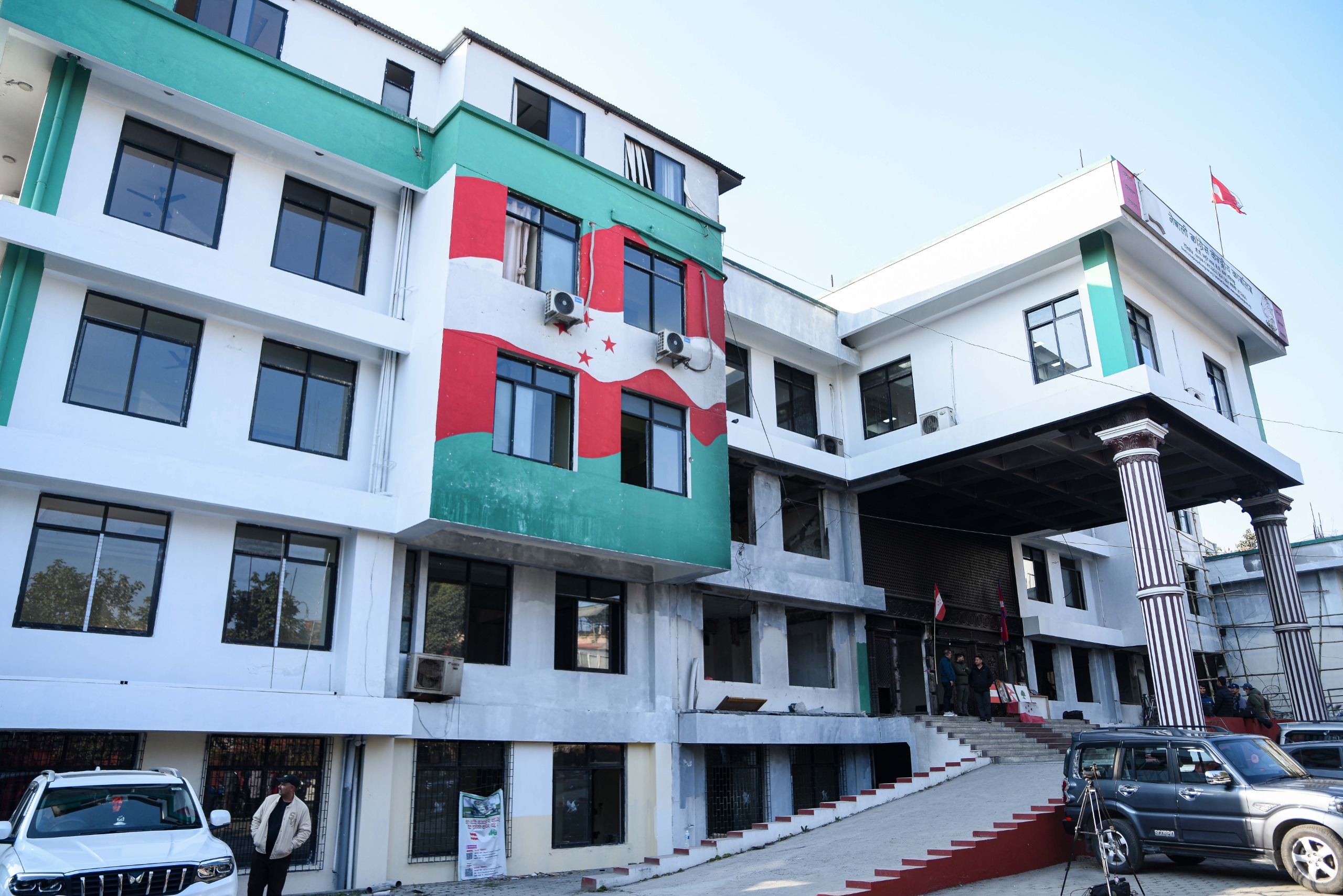 महाधिवेशन तोकिएकै मितिमा गर्न कांग्रेसले तल्लो तहको अधिवेशन सार्दै