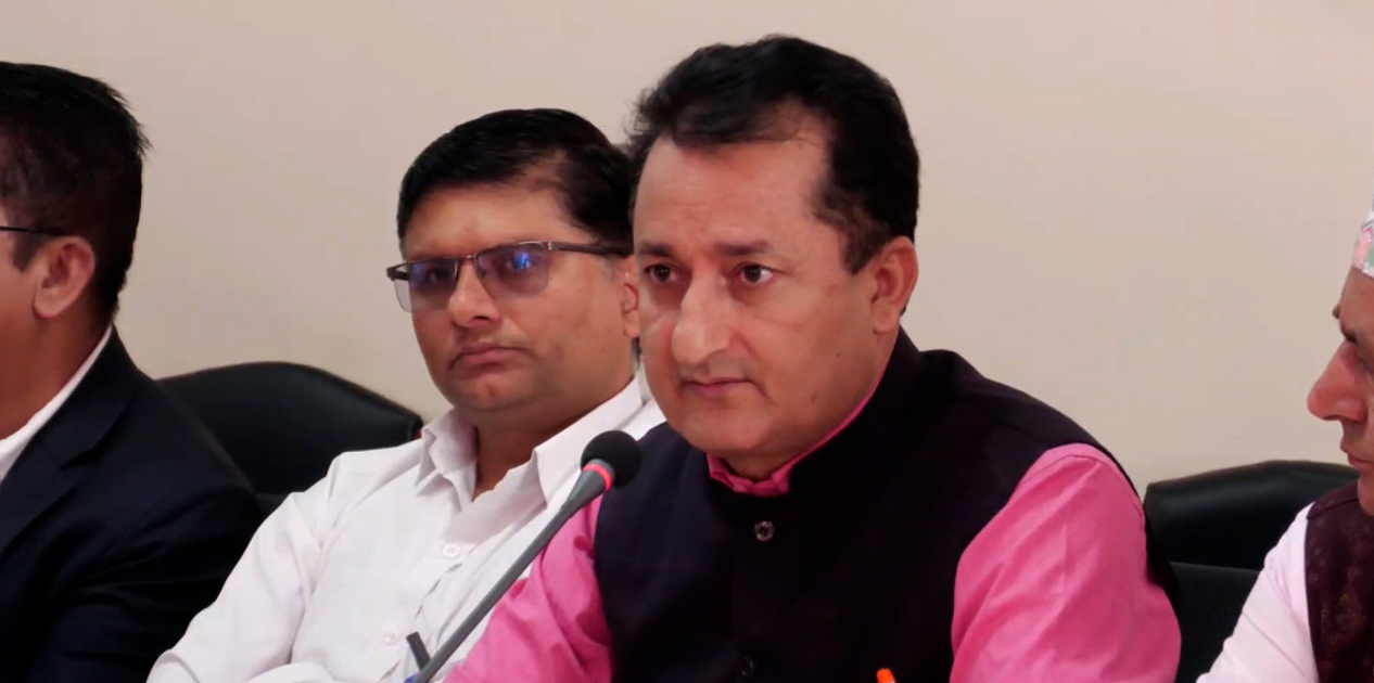 चाडपर्वमा भाडा नबढाउने व्यवसायीको सर्तः पेट्रोलियमको मूल्य नबढाउन सरकारलाई आग्रह