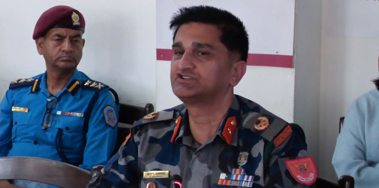 भोटेकोशी उद्धारमा २१–२२ हेलिकोप्टर उडाइयो, ड्रोन प्रयोग भएको होइन : डीआईजी ढकाल