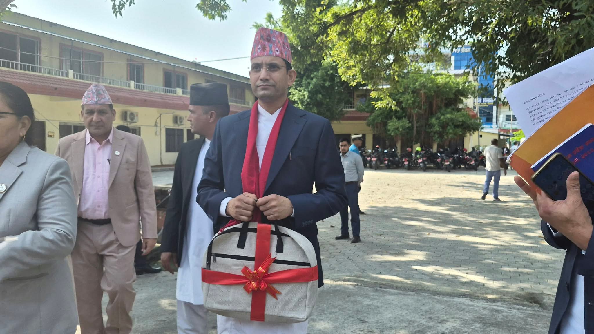 सुदूरपश्चिममा झण्डै तीन महिनापछि ३७ अर्ब ७० करोडको बजेट सार्वजनिक